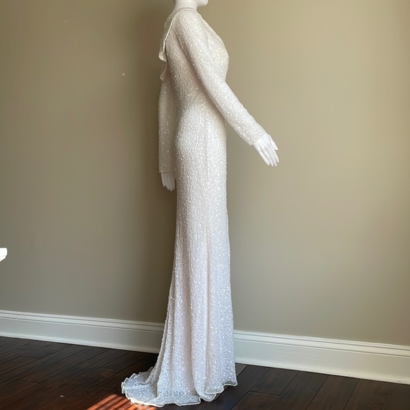 Mac Duggar Metallic One-shoulder Sheath Evening Gown In White - Picture 5 of 13